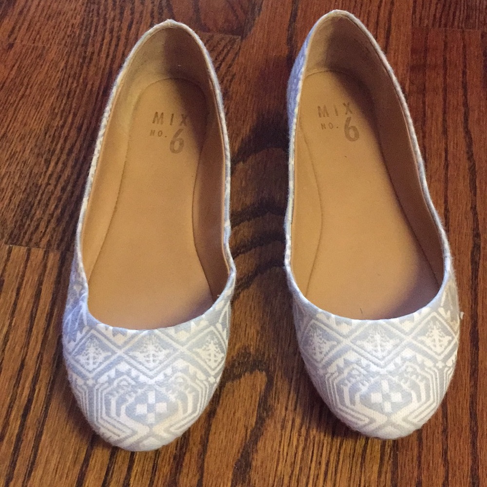 Pattern flats